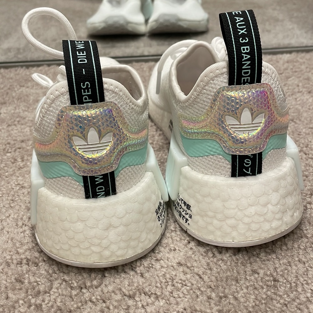 Adidas NMD R1 - Picture 3 of 4